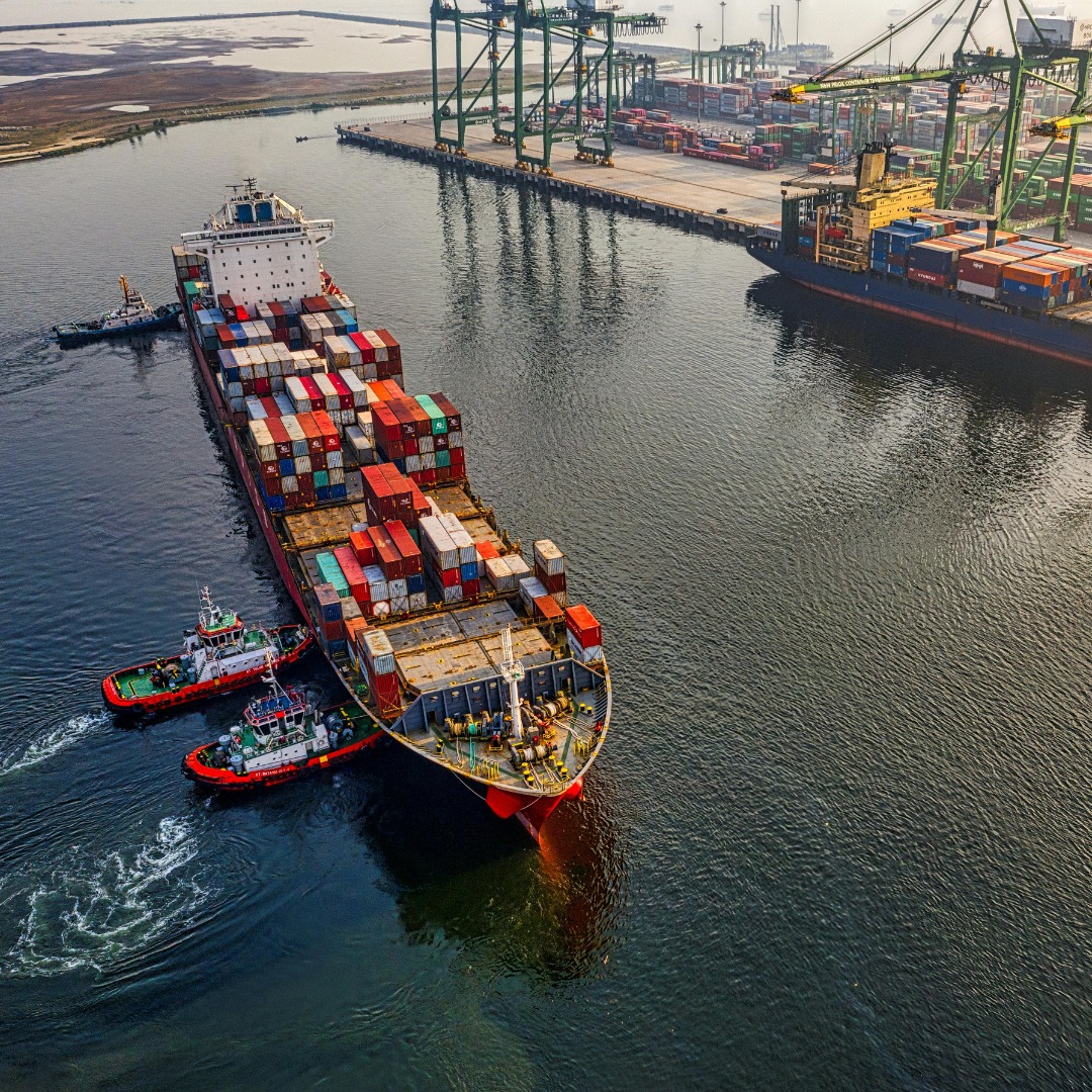 MINAXI CONTAINERS & SHIPPING PRIVATE LIMITED